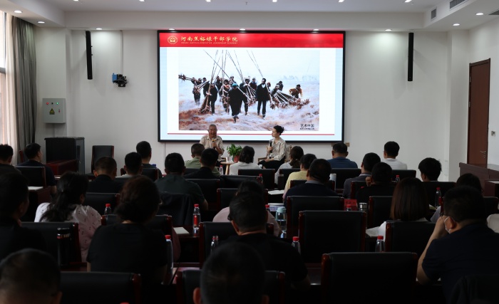 访谈 (2).jpg