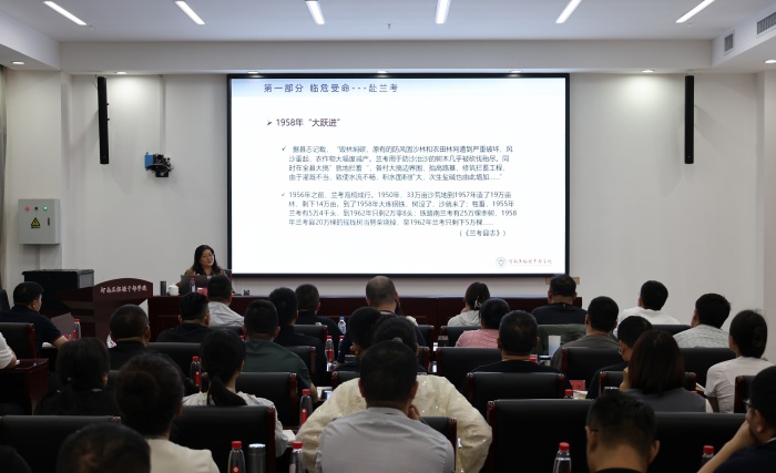 张冲 (2).jpg