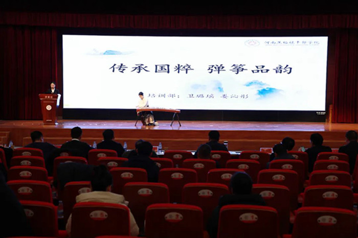 学院照片700 延伸112.jpg